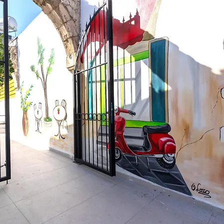 The Pop Art Residences & In Apartment