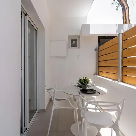 The Pop Art Residences & In Daire Larnaca