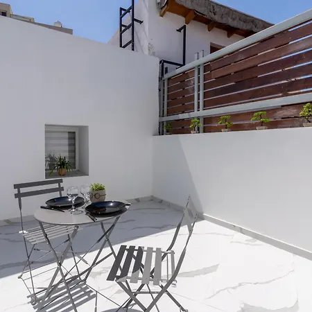 The Pop Art Residences & In * Larnaca