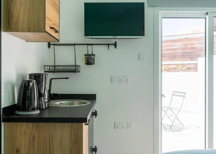 דירה The Pop Art Residences & In לרנקה