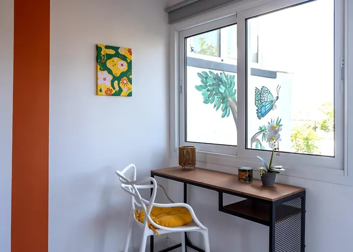 The Pop Art Residences & In דירה *